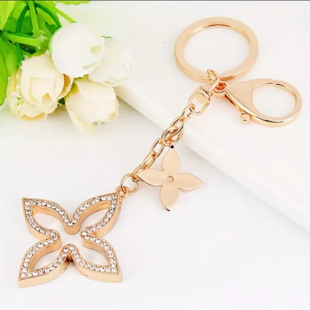 Gold diamond rhinestone flower purse or bag charm